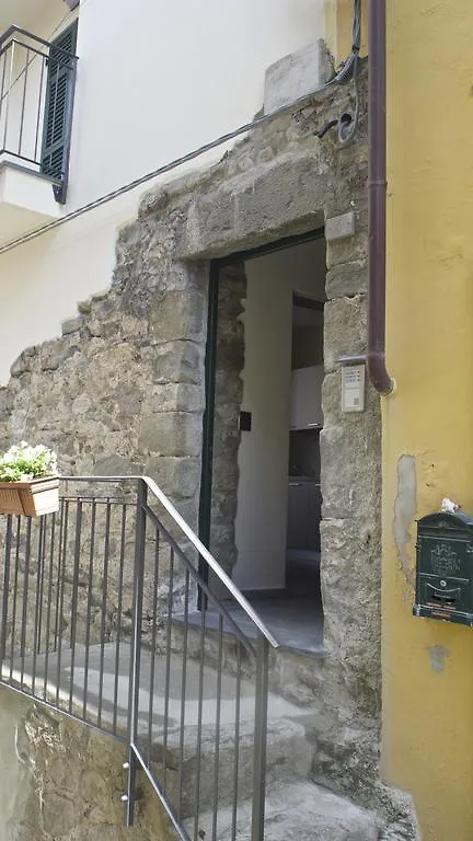 La Torre Apartments Corniglia